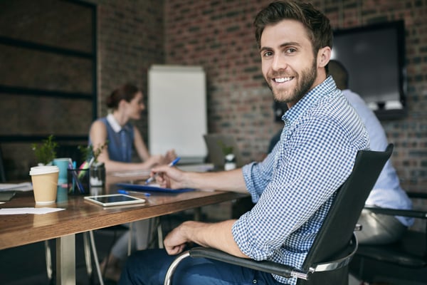 Employee_at_Desk